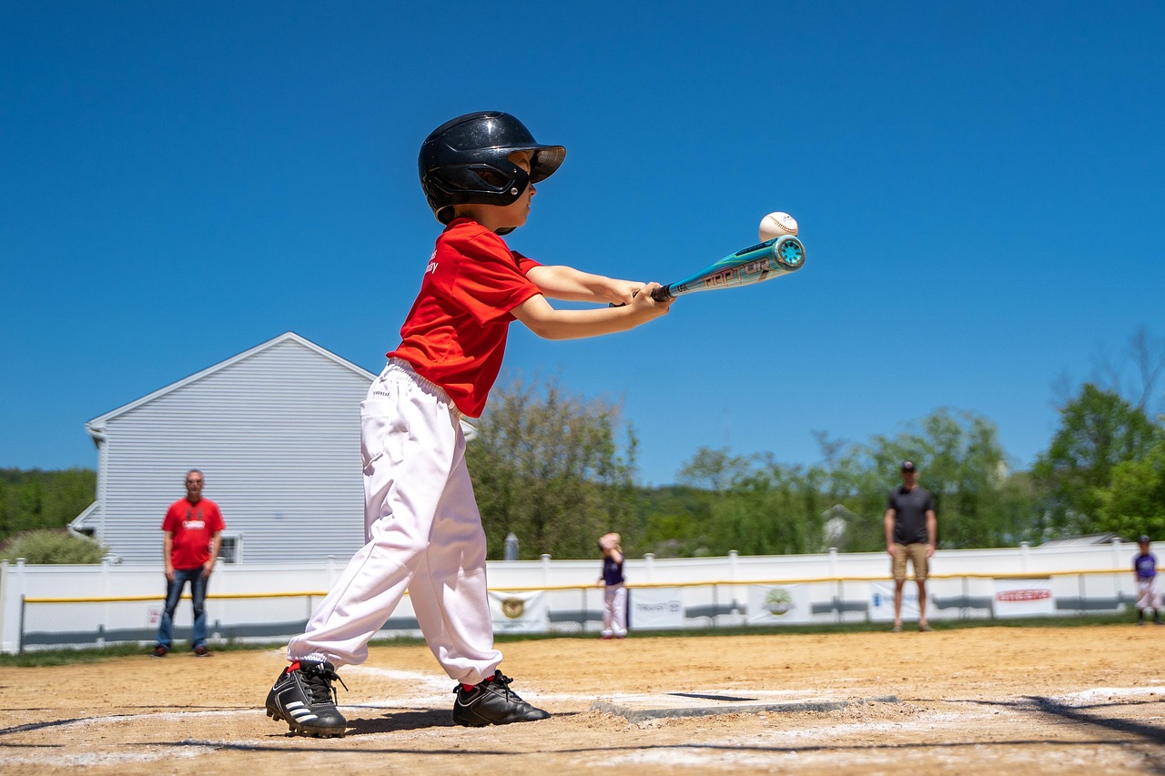 Custom Baseball Bats: Choosing the Perfect Fit for Your Game