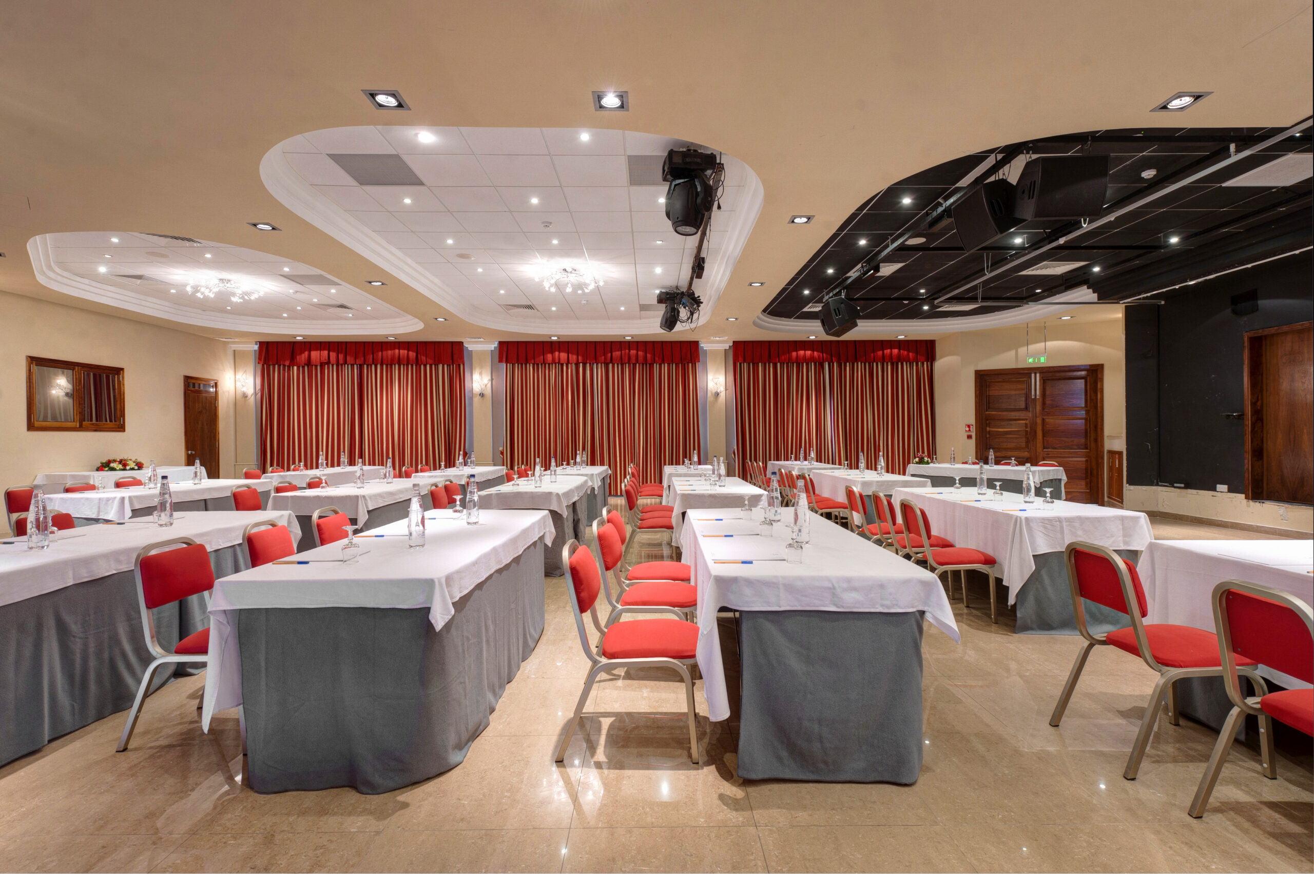 Paradise Bay Resort – Experience the Best Resort in Malta
